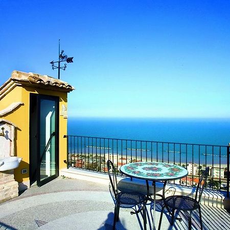 B&B La Torretta Sul Borgo Гротамаре Екстериор снимка